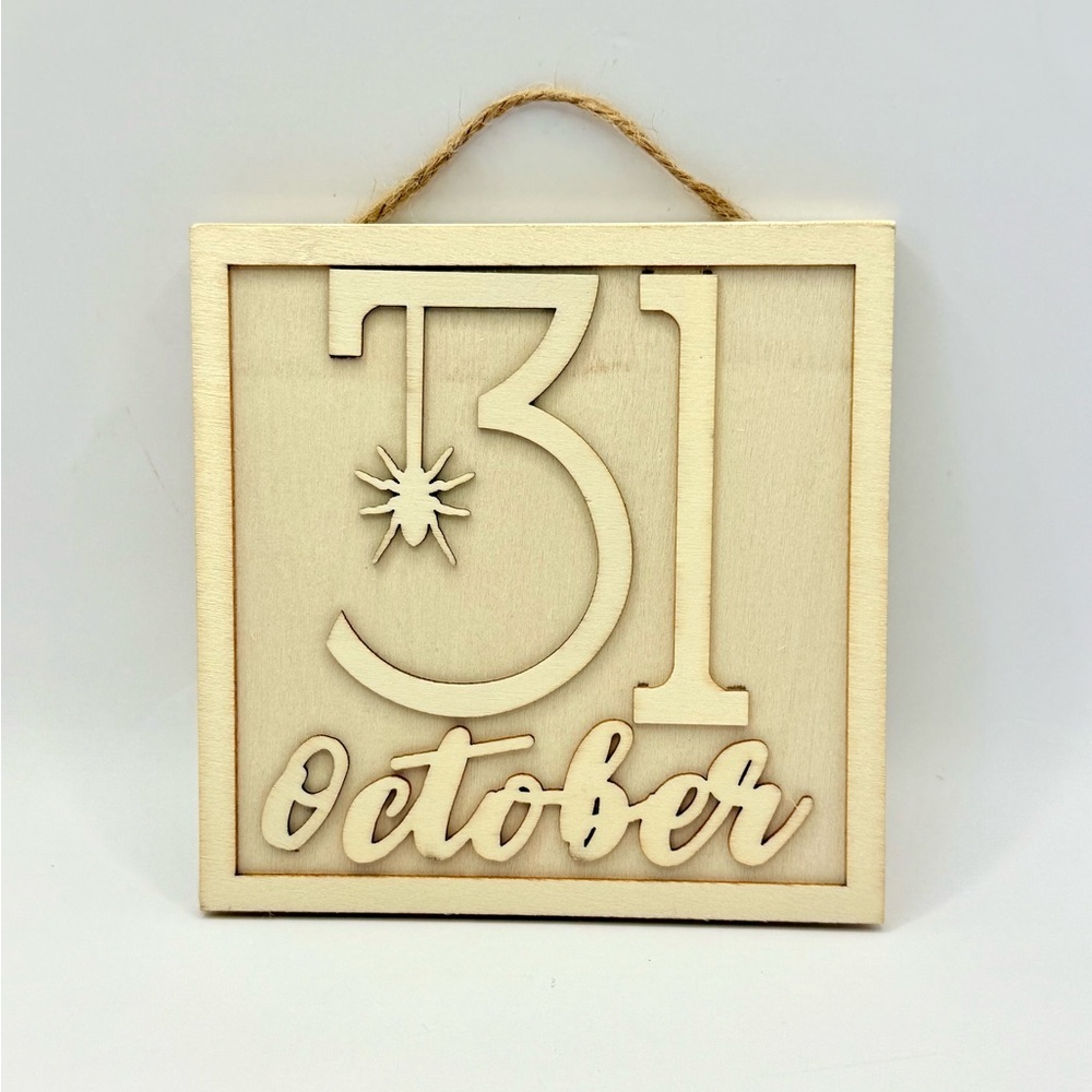 Wooden Unfinished "31 October" Wall Decor Halloween DIY Ornament Decor 4.9”
